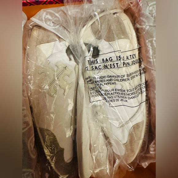 NWT TORY BURCH SNEAKER/ BOX included⭐️100% Authentic 🌷 - Picture 6 of 11